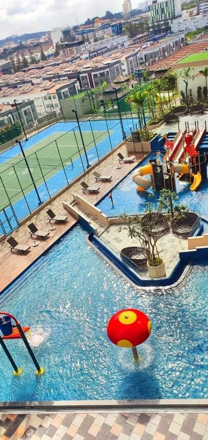 Jrv Hotelstyle Homestay Melaka エクステリア 写真